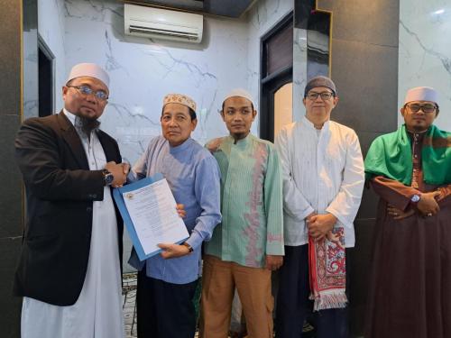 penyerahan-SK-PR-DMI-Jatikramat-4